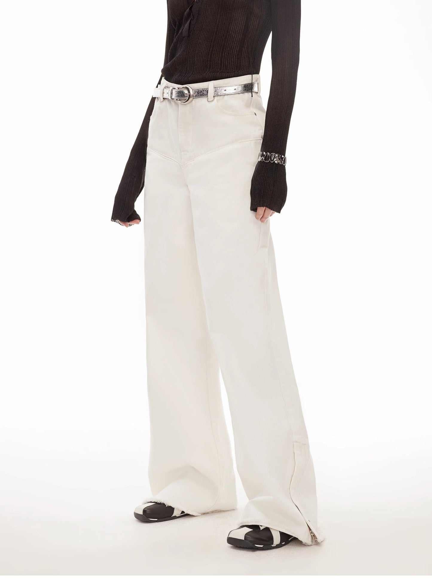 Vintage Style Curved Split Design Enzyme Wash Process Low Waist Denim Pants