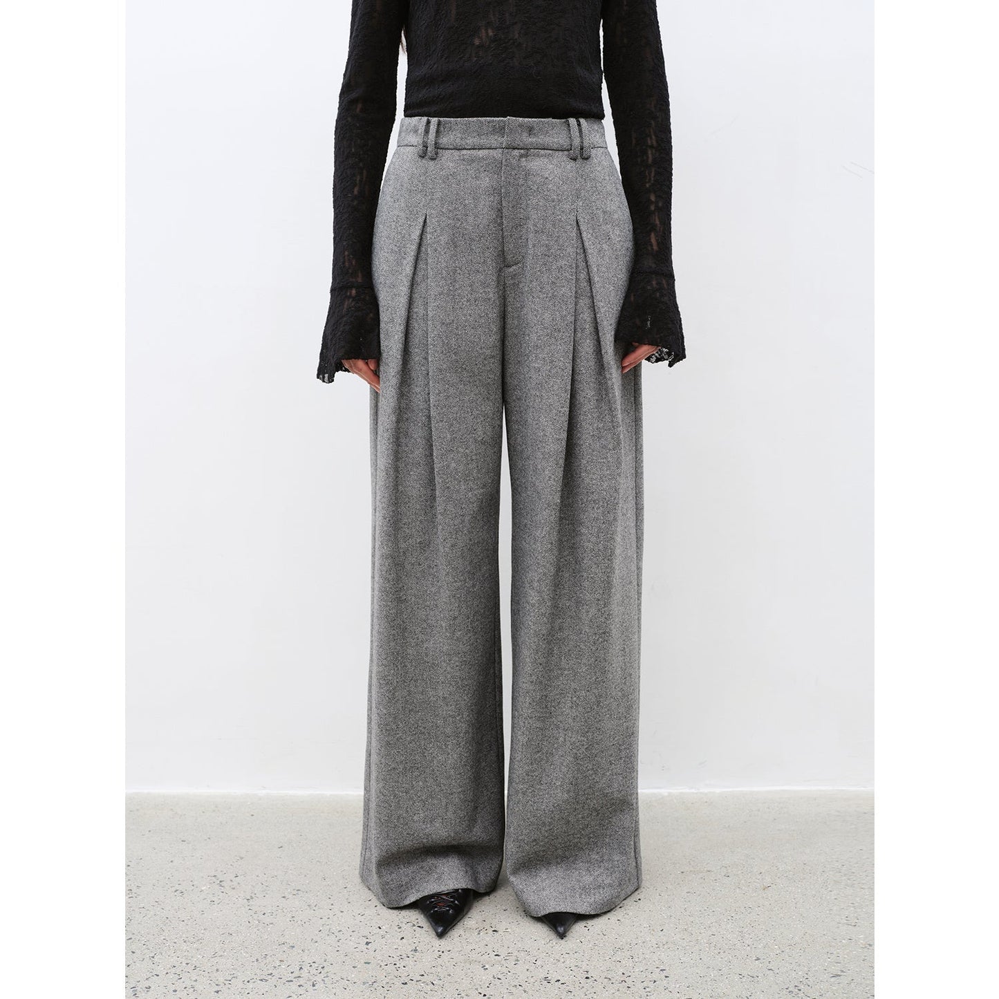 Double-Pleated Wide-Leg Wool Trousers